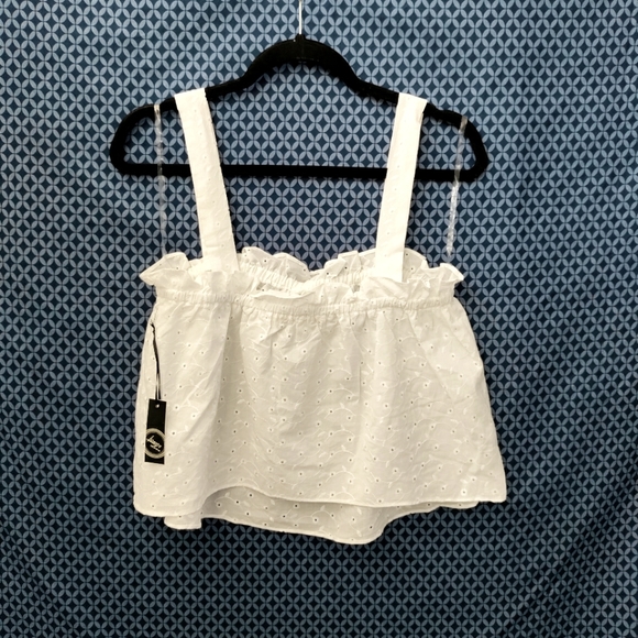 Liberty Love - Juniors white eyelet cropped tank top. New. Size - XL - Picture 5 of 5